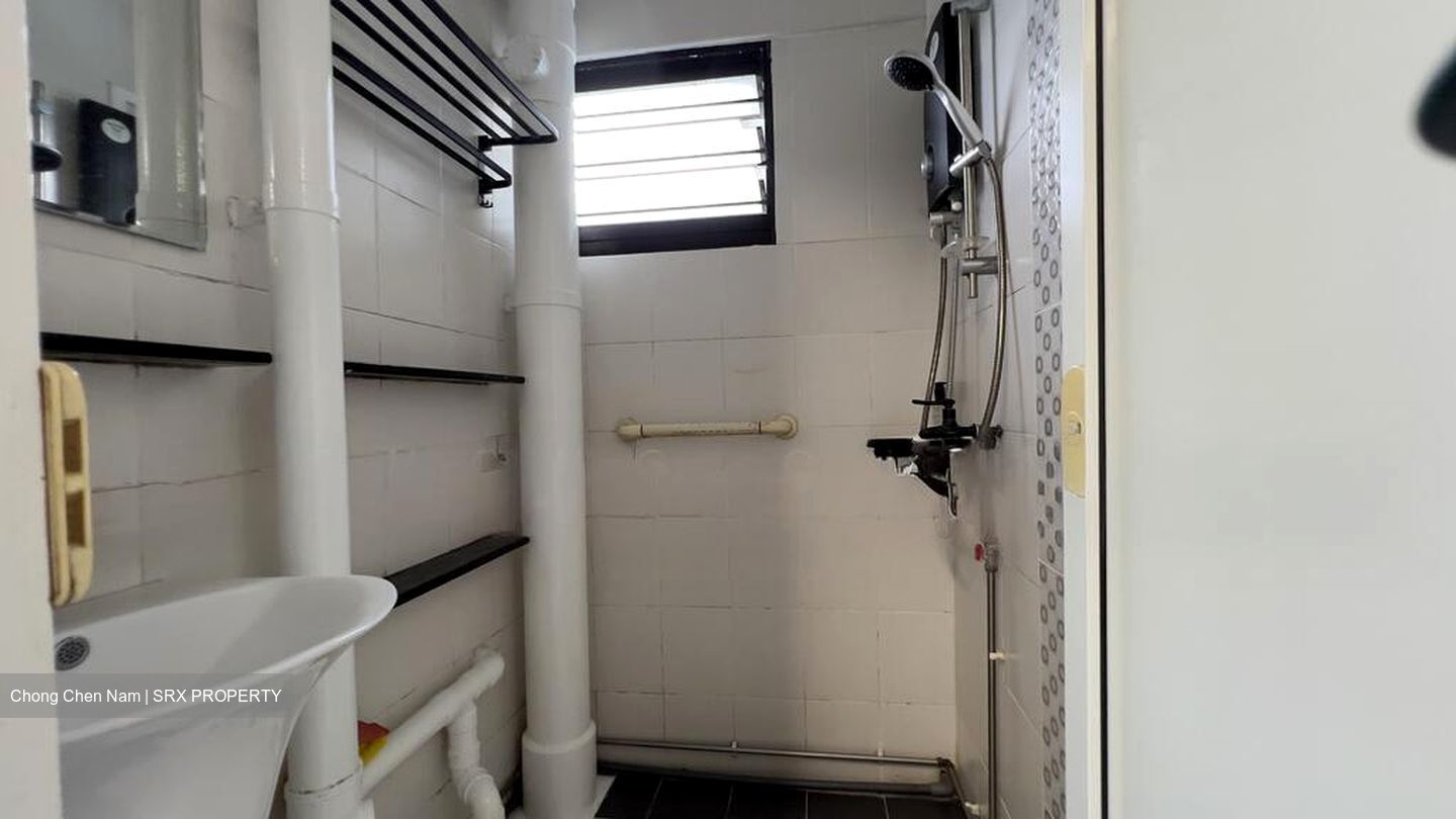 Blk 221 Lorong 8 Toa Payoh (Toa Payoh), HDB 4 Rooms #521157291